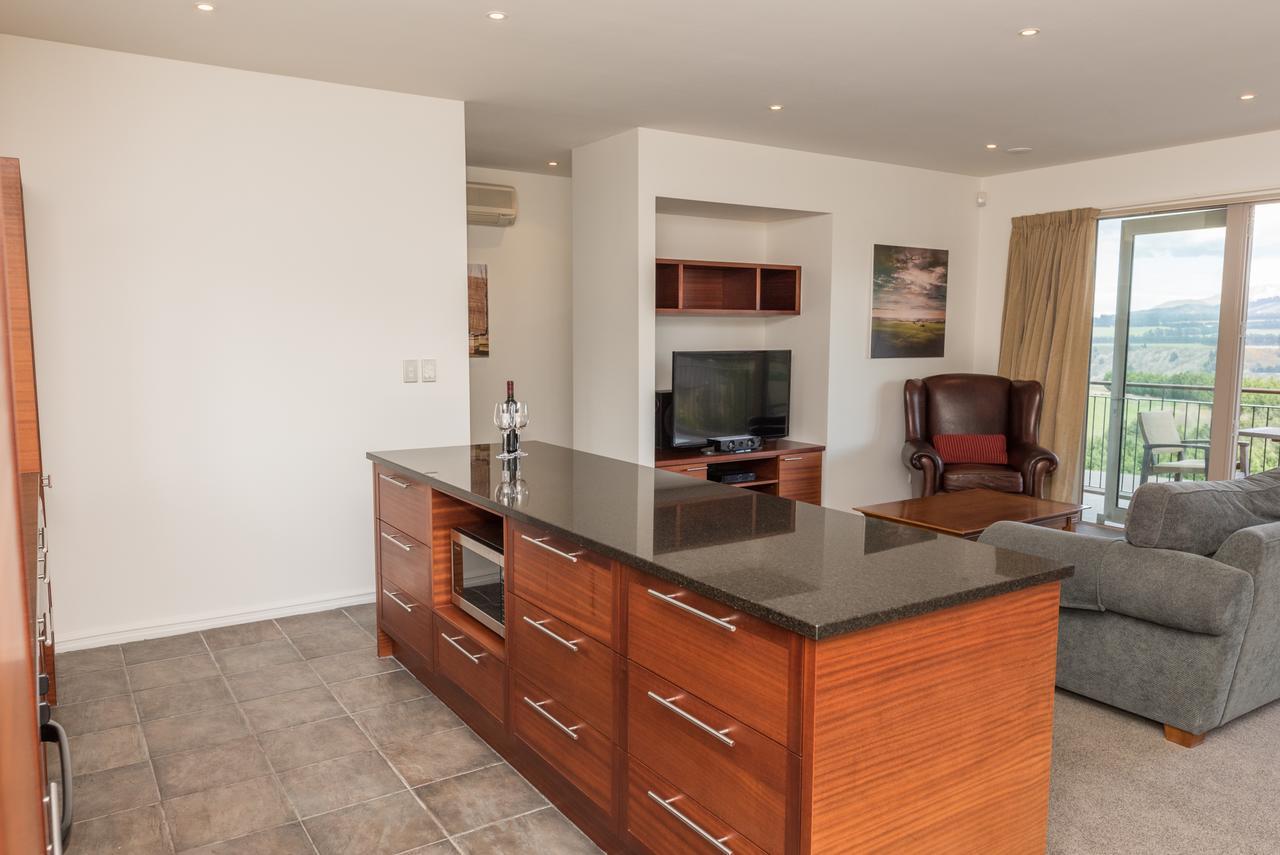 Canterbury High Country Villas Windwhistle Eksteriør billede