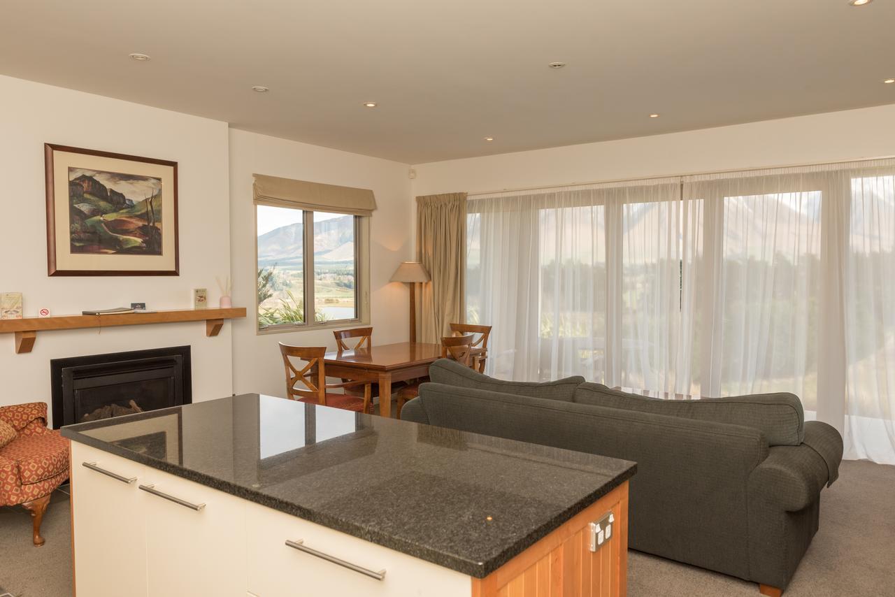 Canterbury High Country Villas Windwhistle Eksteriør billede